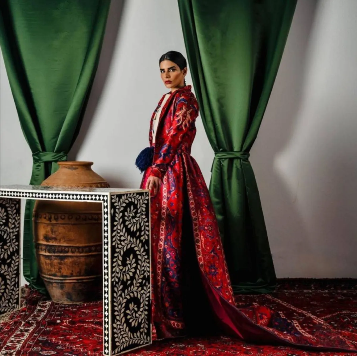 من تصميم أروى العماري 