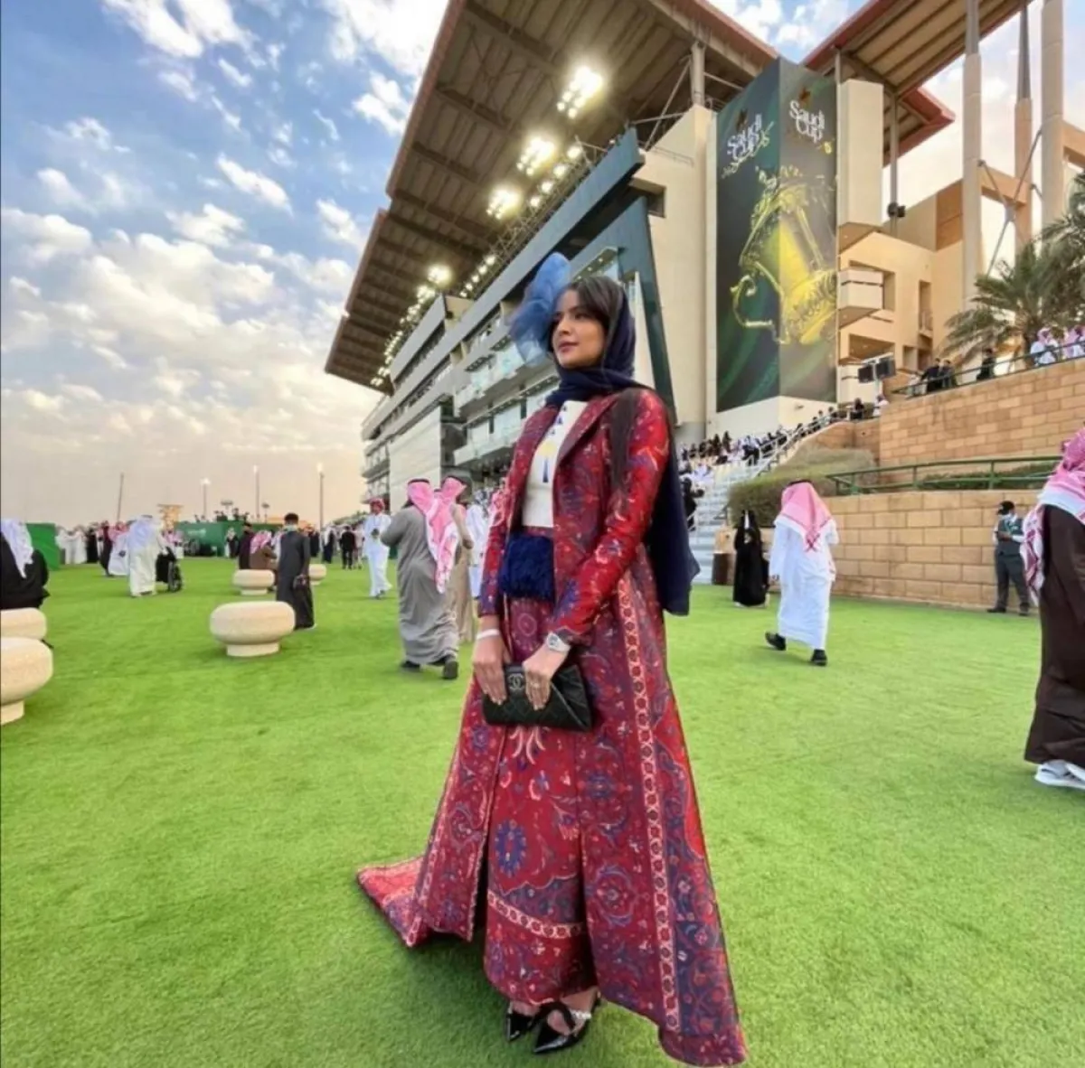 من تصميم أروى العماري 