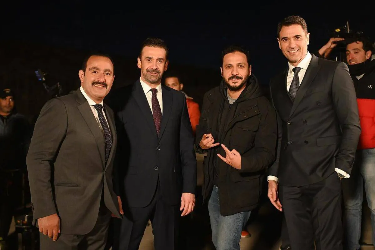 بيتر ميمي وأحمد السقا وأحمد عز وكريم عبد العزيز من كواليس مسلسل الاختيار 3 - الصورة من حساب بيتر ميمي على انستغرام