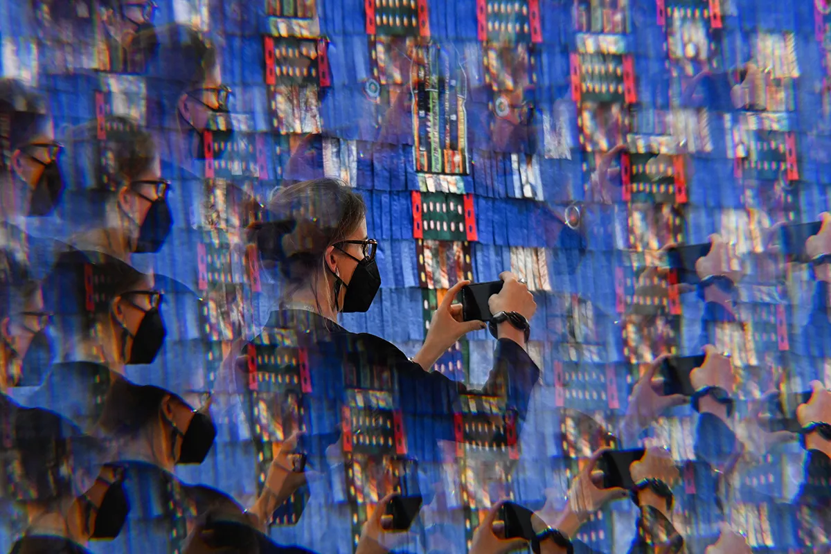 آرت دبي جسر التواصل بين التشفير الرقمي وعالم الفن