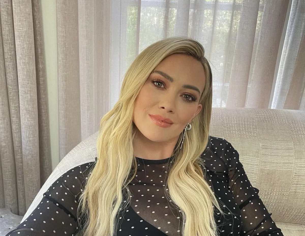 هيلاري داف - الصورة من حسابها في إنستقرام