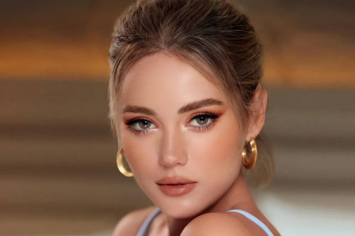 مكياج عيون ملون باستيل لعروس ربيع 2022