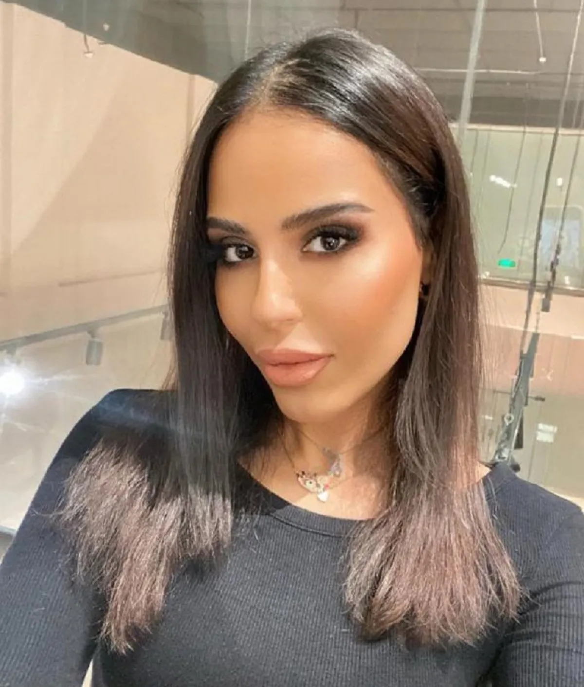 مكياج ناعم لليوم العالمي للمرأة 2022