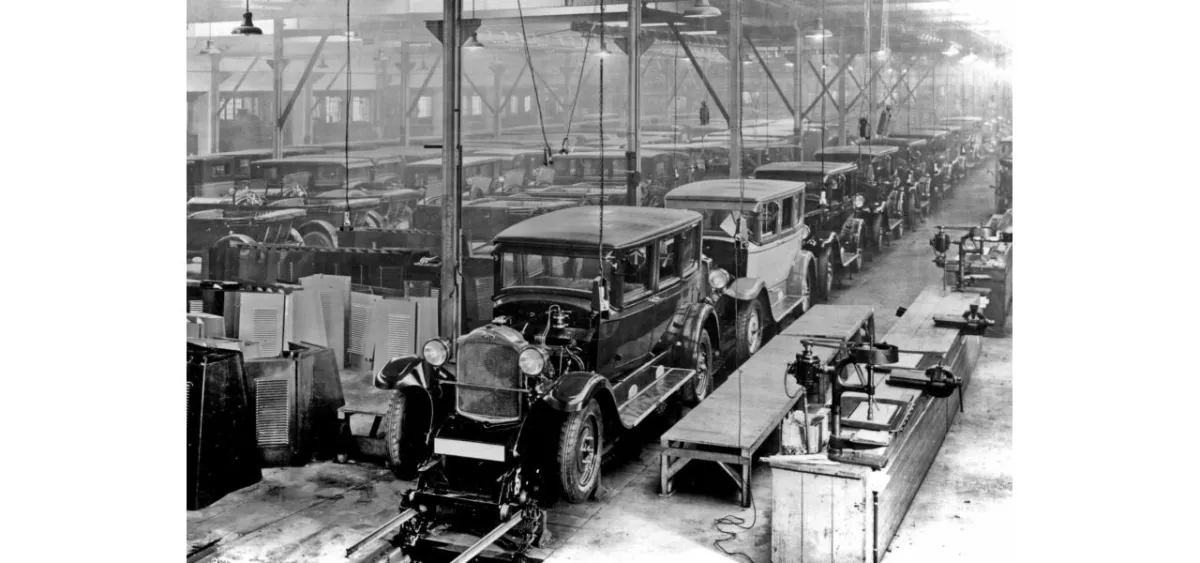 أقدم مصنع لسيارات أوبل