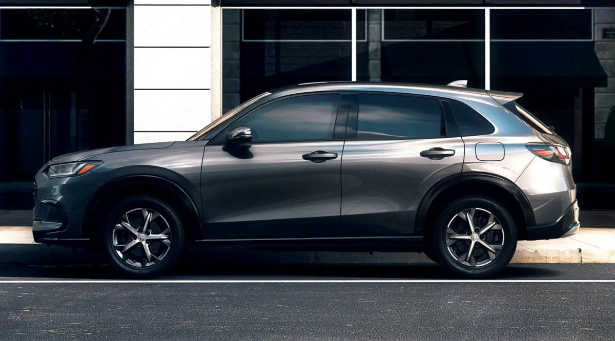 هوندا اتش ار في 2023 الجيل الأكبر حجما