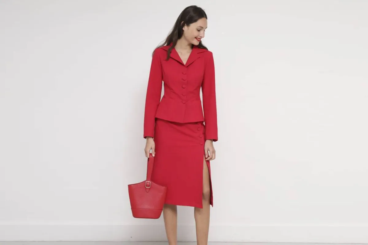 تنورة بفتحة جانبية من ماركة أنييس بي  Agnes B 