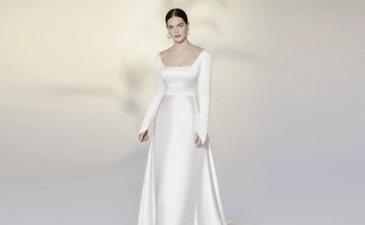 فساتين زفاف ساتان