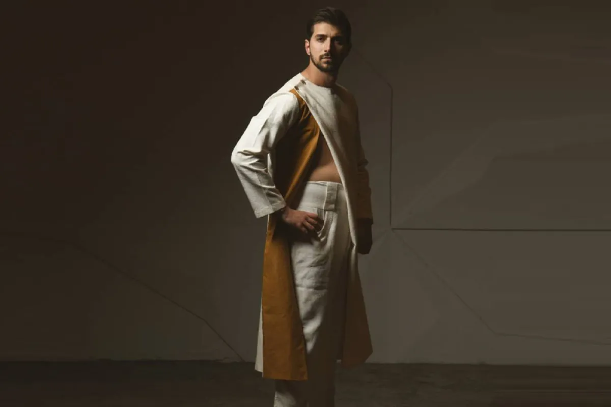 من تصاميم جان بو ضومط