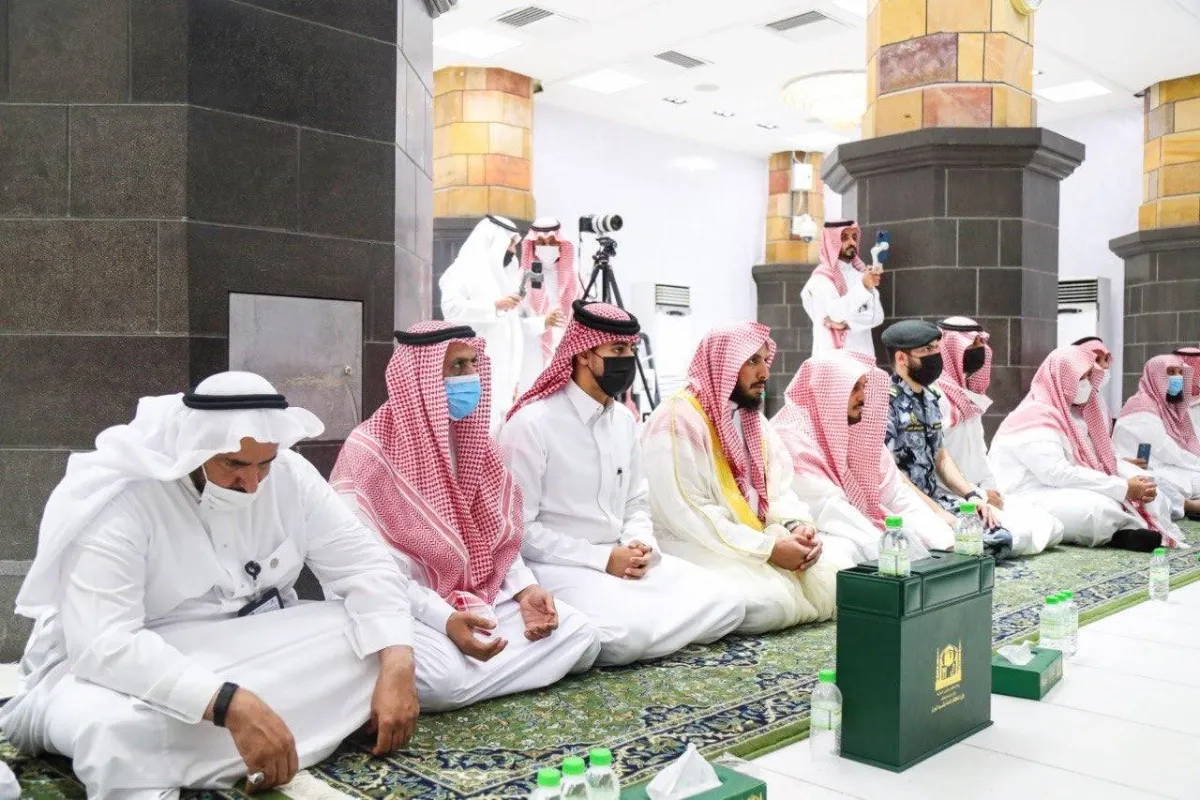 تقديم دعاء الختم في صلاة التراويح