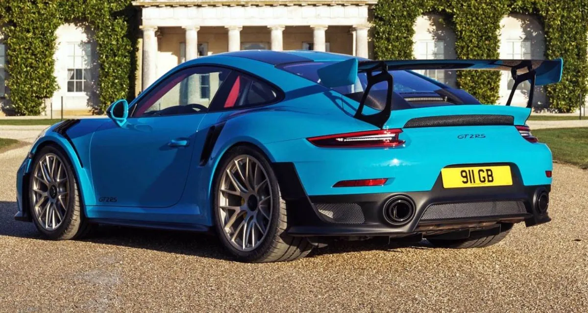 مواصفات «بورش 911 جي تي 2 آر إس سبورت»