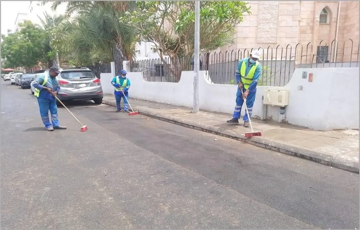 تخصيص 1422 عامل نظافة لخدمتها