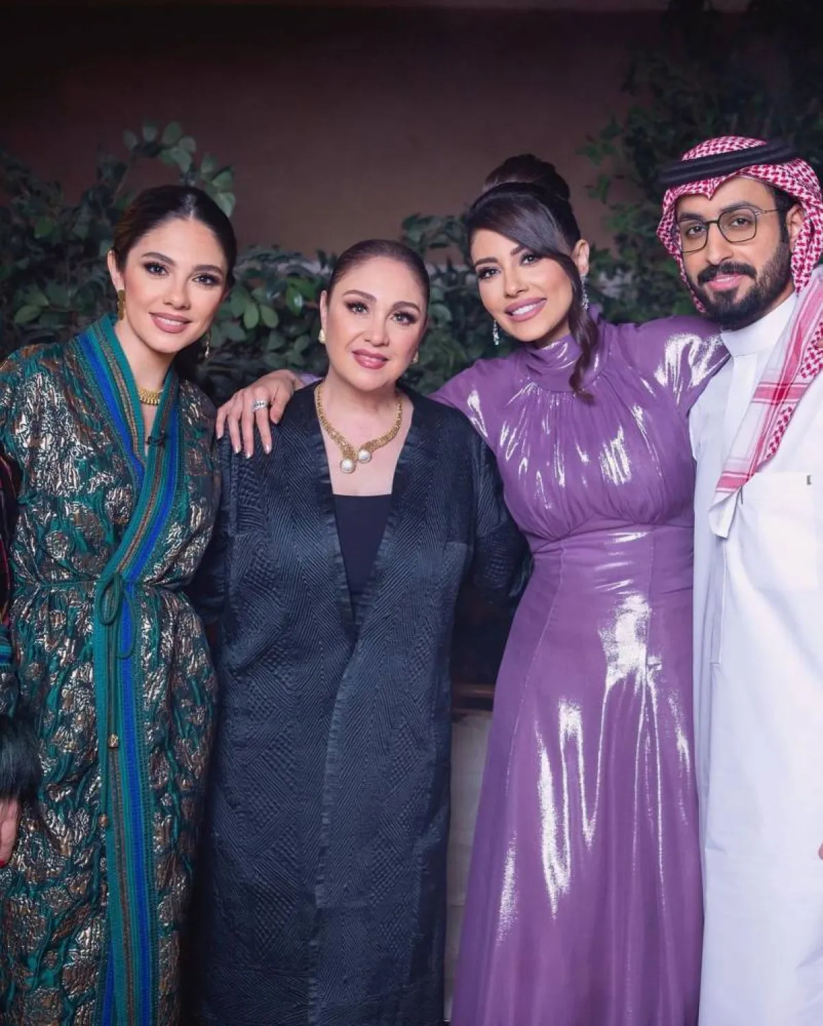 شيرين وابنتها ميريت وإلهام علي وخالد صقر في ليالي رمضان - الصورة من إلهام على انستغرام