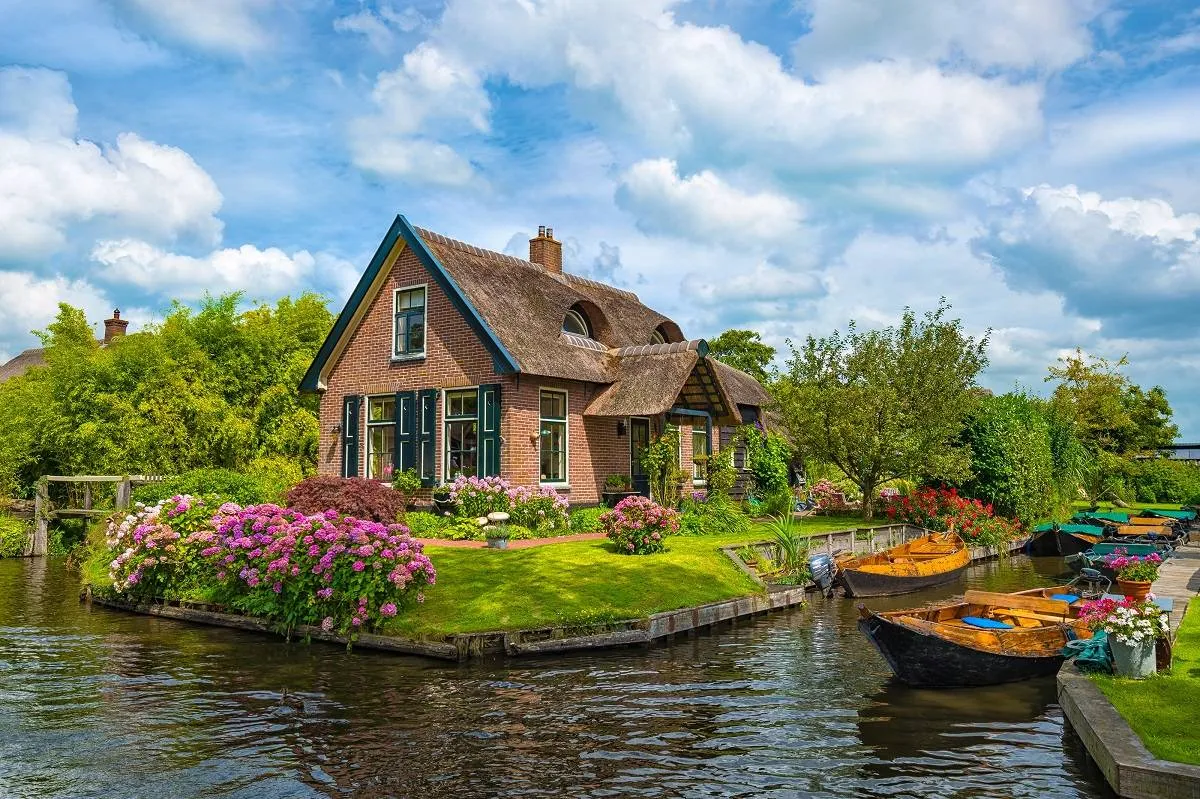 لقطة من قرية "جيثورن" الهولندية