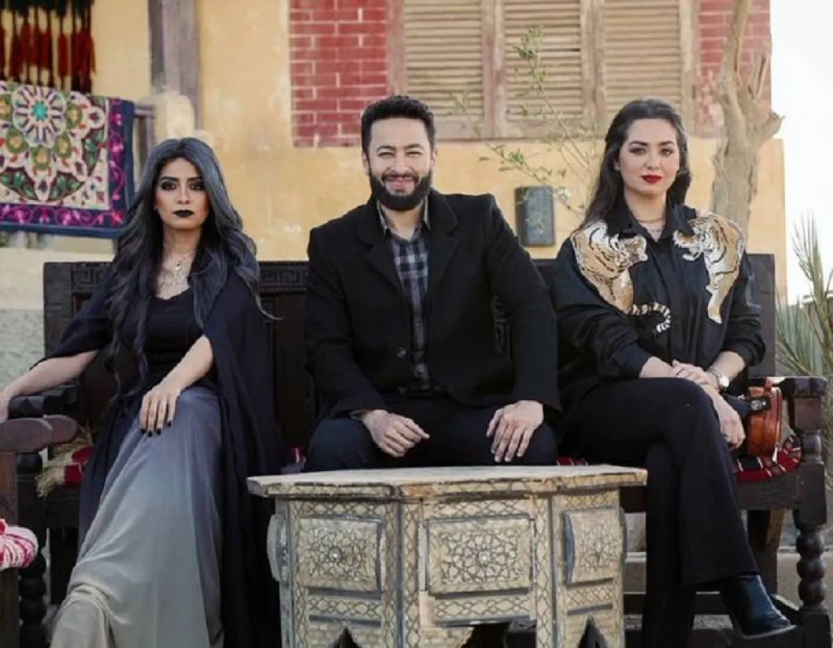 هبة مجدي و حمادة هلال و سهر الصايغ في مسلسل "المداح-أسطورة الوادي"