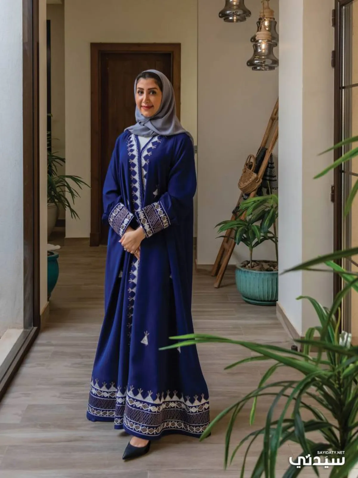  أول محققة مالية سعودية نجود الكريثي