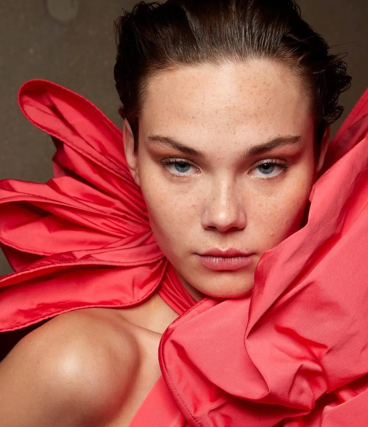  من عروض Elie Saab