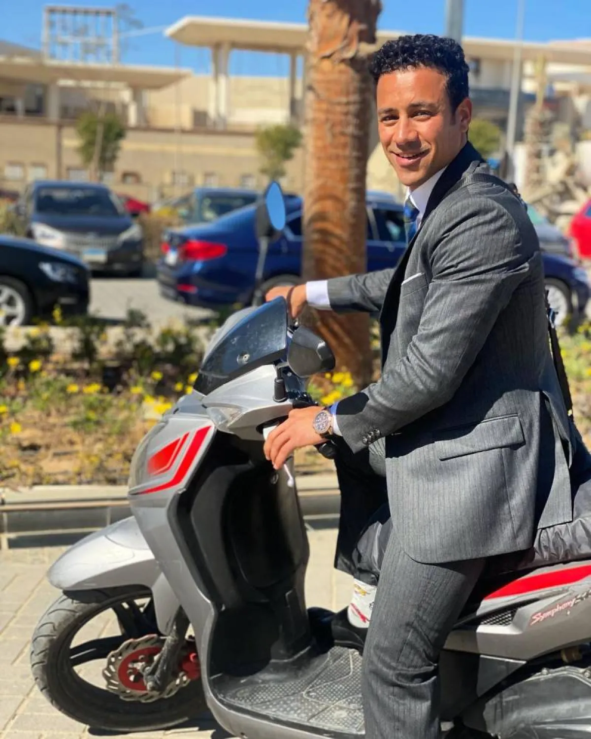 أحمد داود من كواليس مسلسل " سوتس بالعربي" - صوة من صفحة الفنان أحمد داود على موقع " انستغرام"