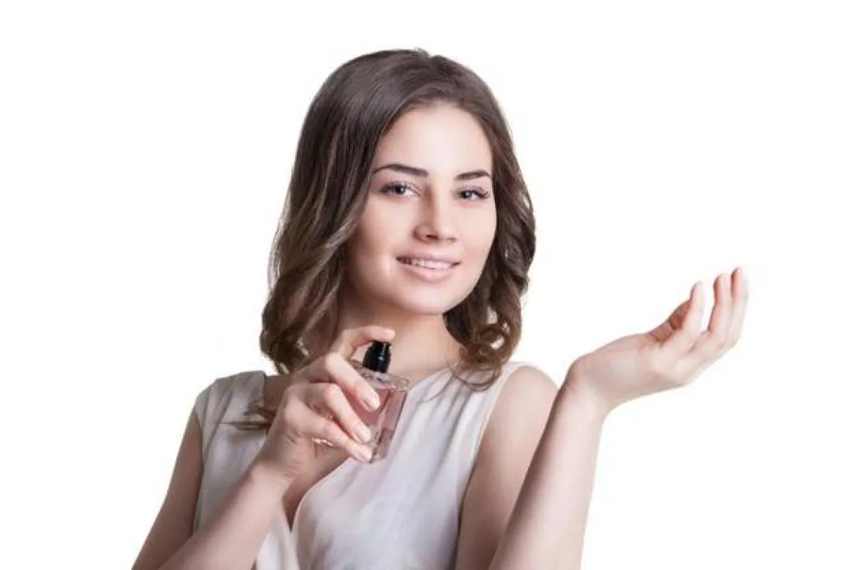 مخاطر العطور المقلدة على البشرة