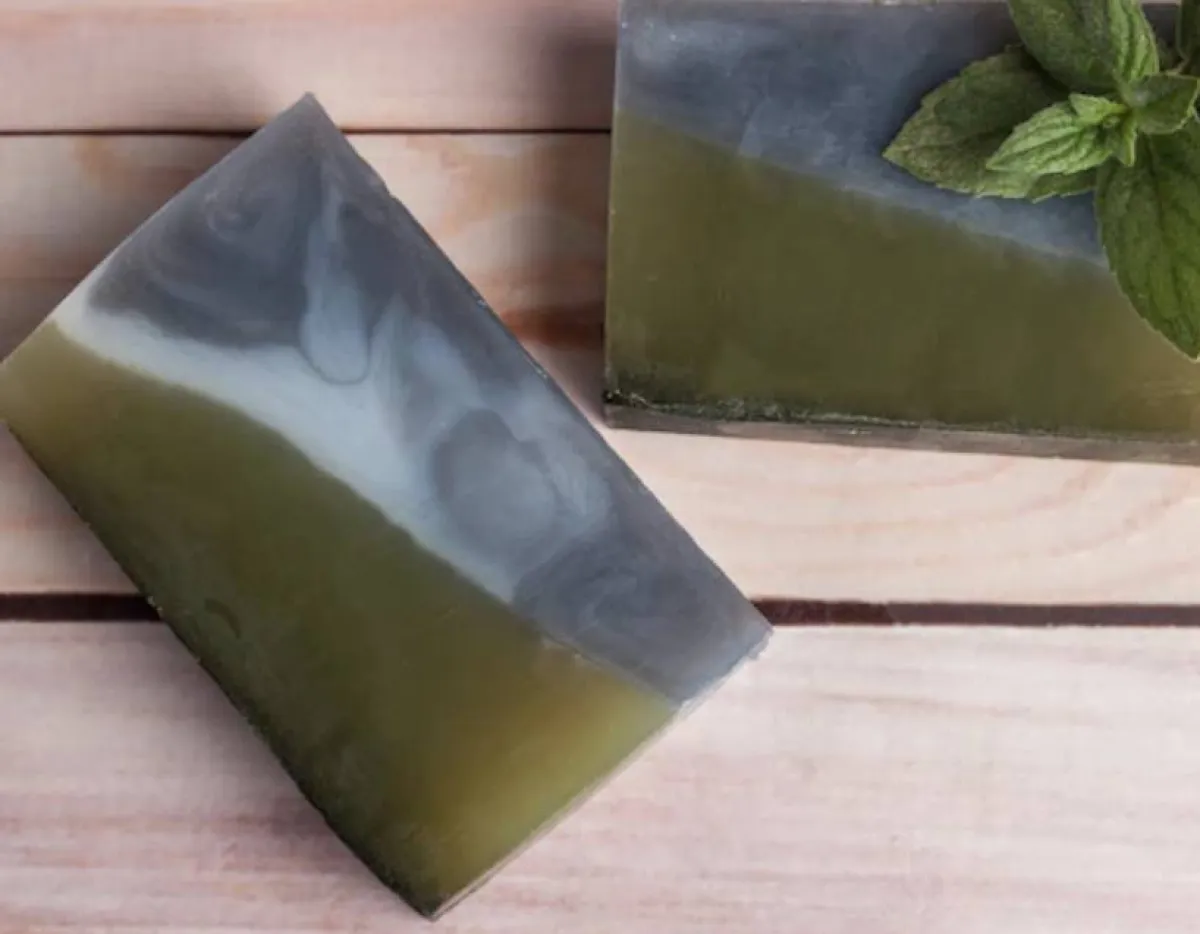 صنع شامبو صلب