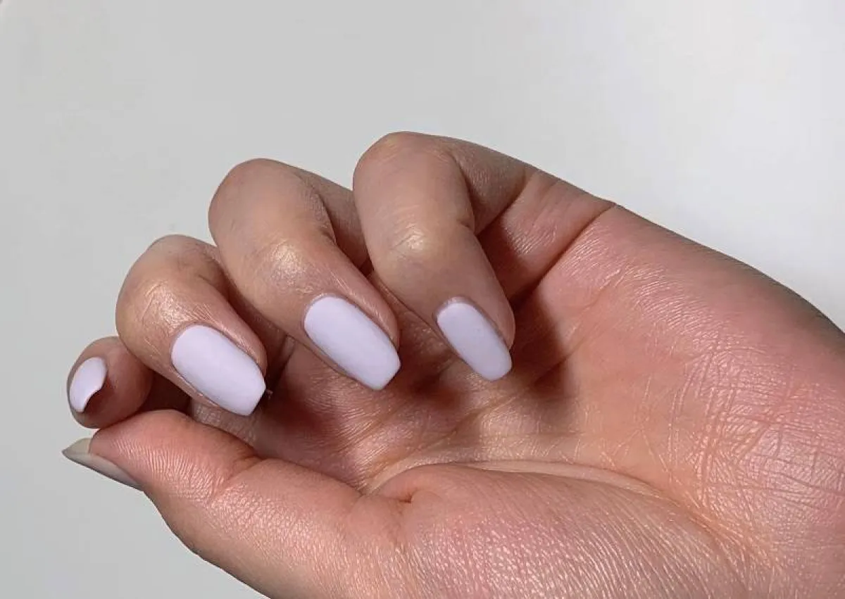 ألوان مناكير الباستيل