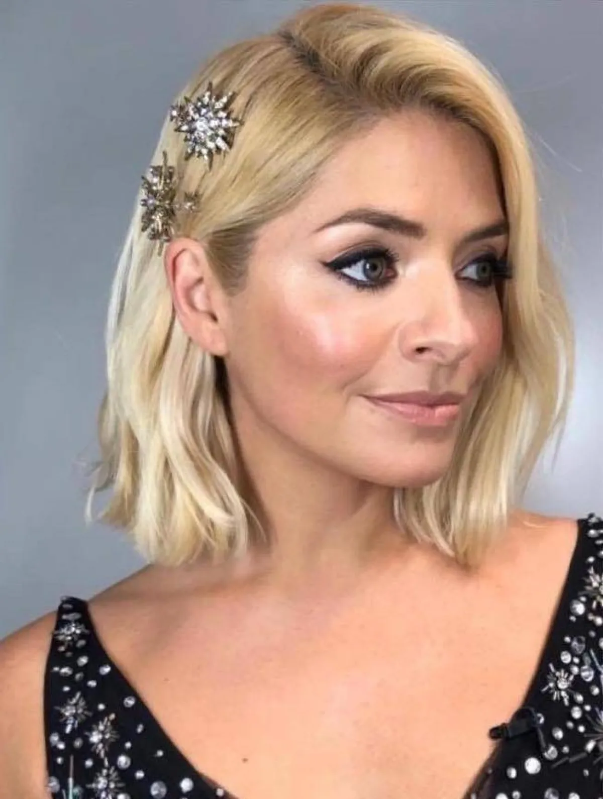 أجدد تسريحات الشعر المنسدلة