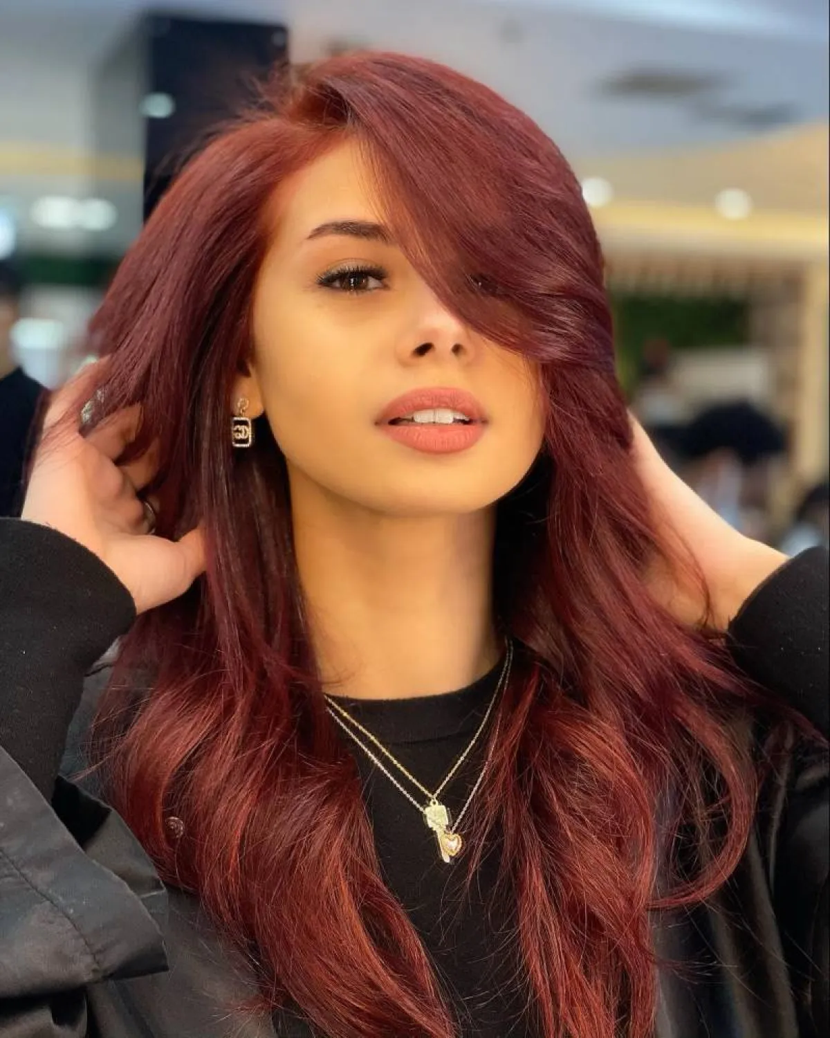 تسريحات شعر منة عرفة