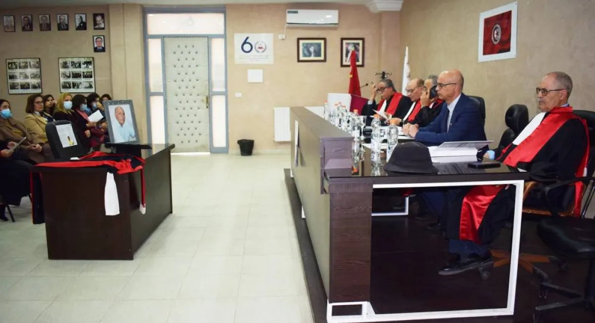 مشهد من مناقشة الاطروحة