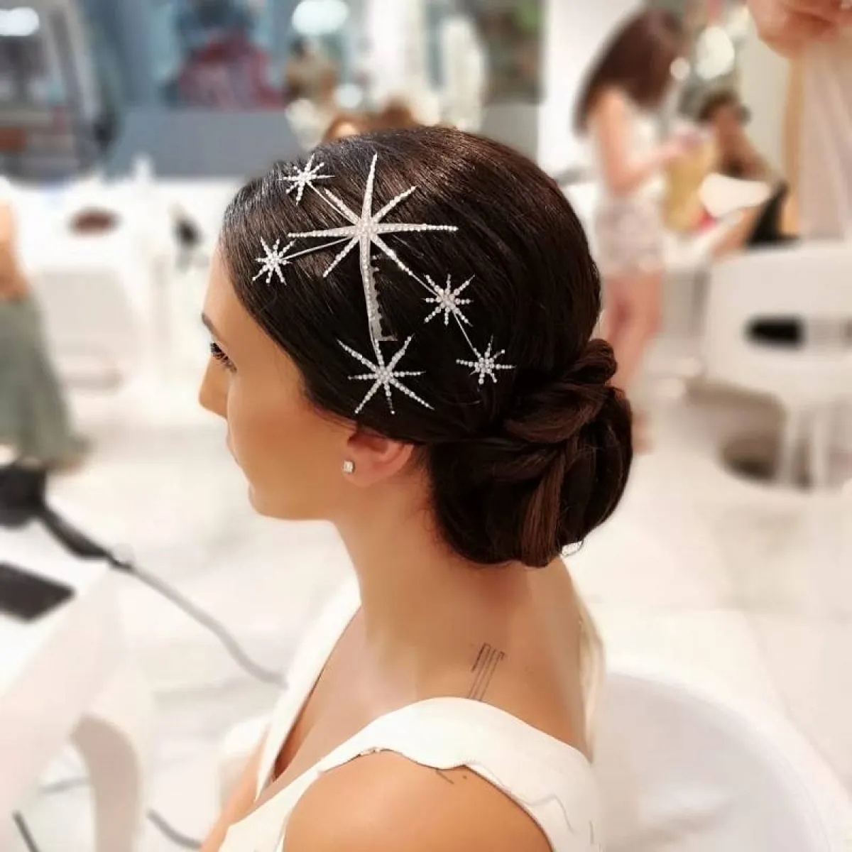 تسريحات شعر عروس 2022