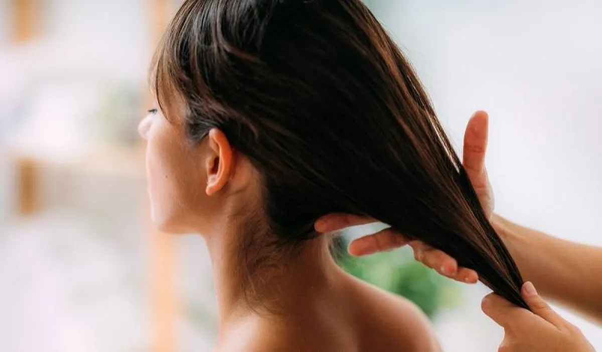 خلطات طبيعية للعناية للشعر