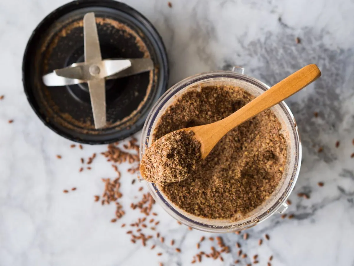 صورة بذور في الخلاط