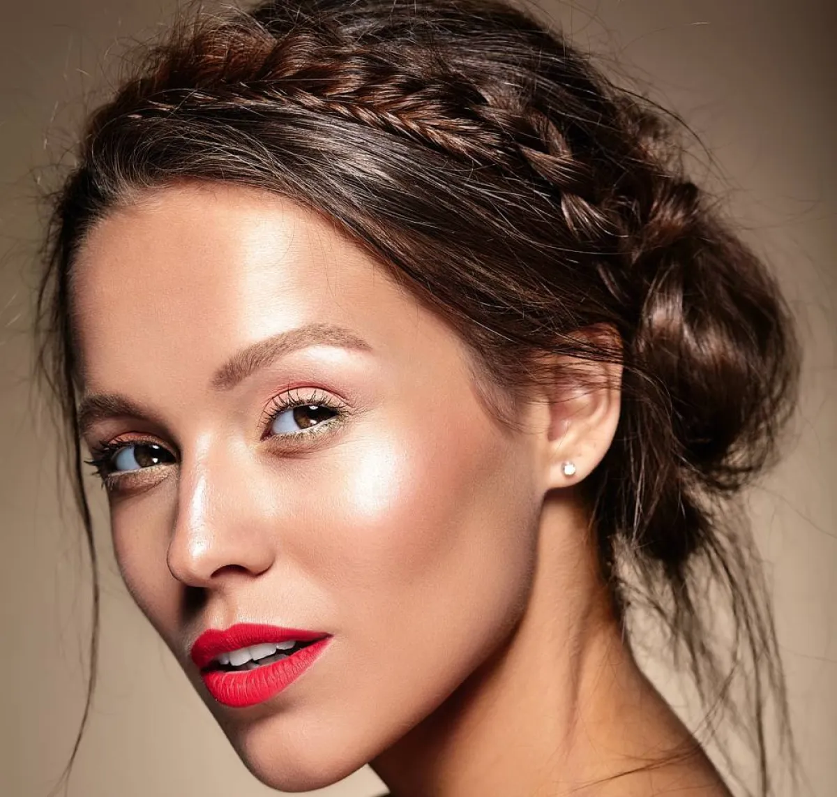 تسريحات شعر مرفوعة ومنسدلة لرمضان