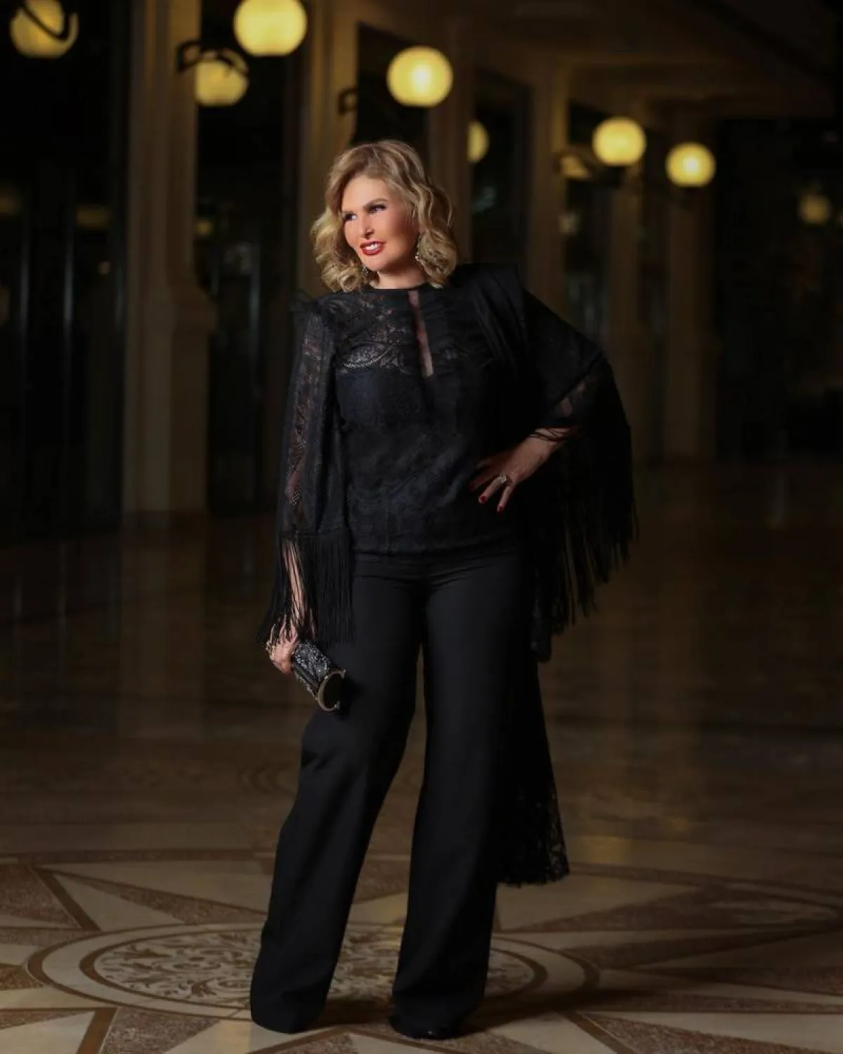 الفنانة يسرا - صورة من صفحتها على موقع " انستغرام"