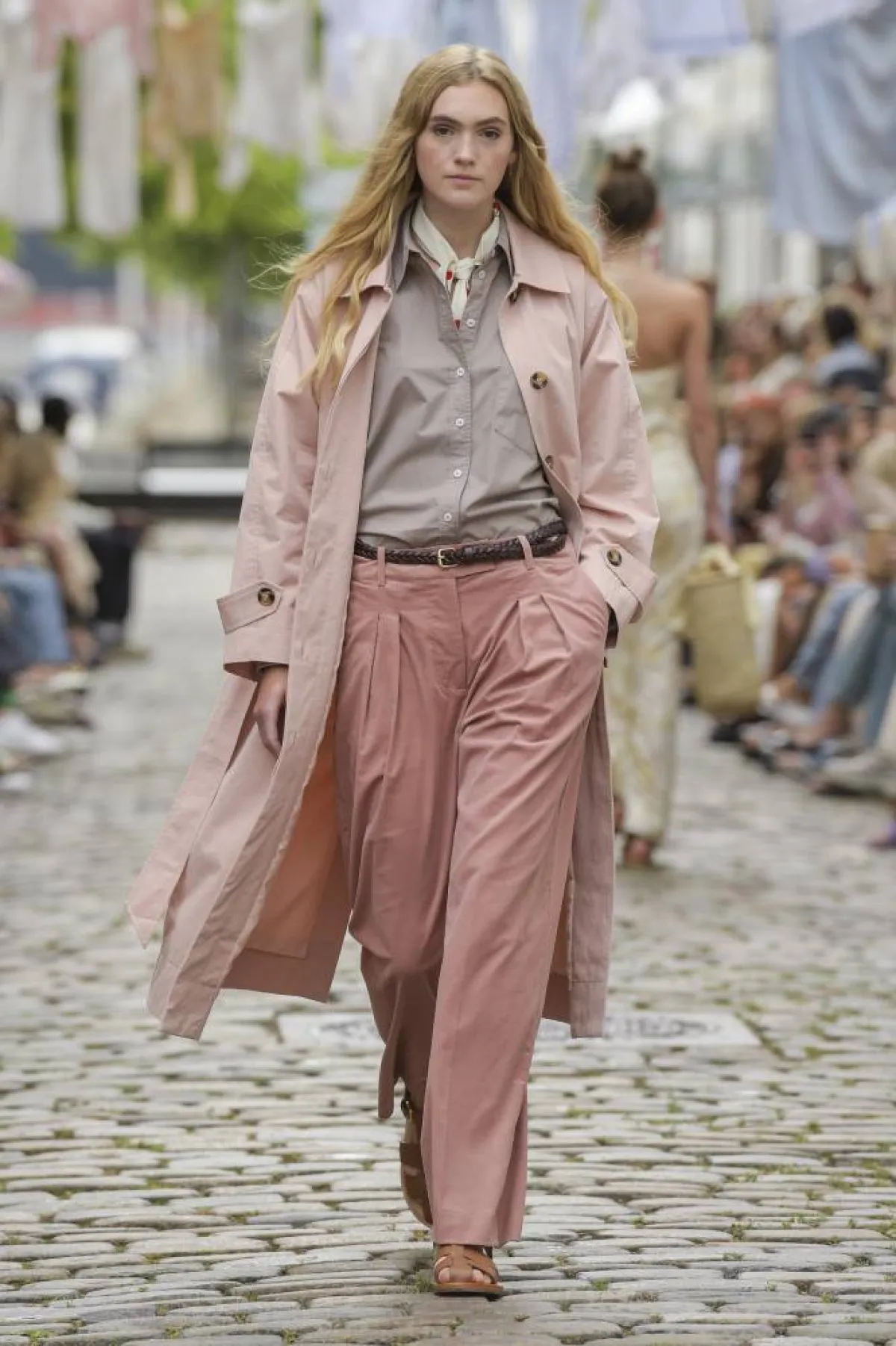 بنطلون باللون الوردي الباستيل من لوف شايلد 1979 Lovechild 1979 