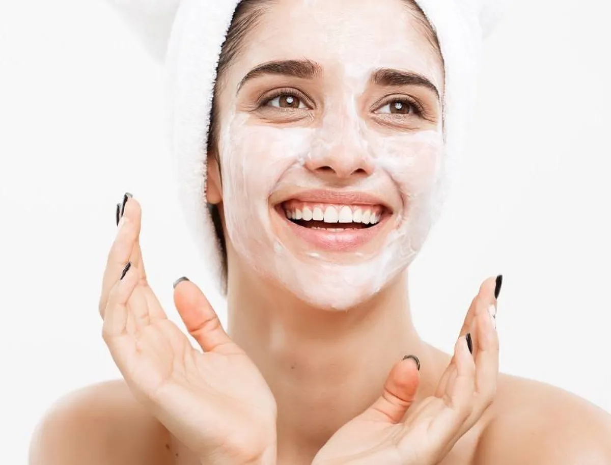 أقنعة البشرة