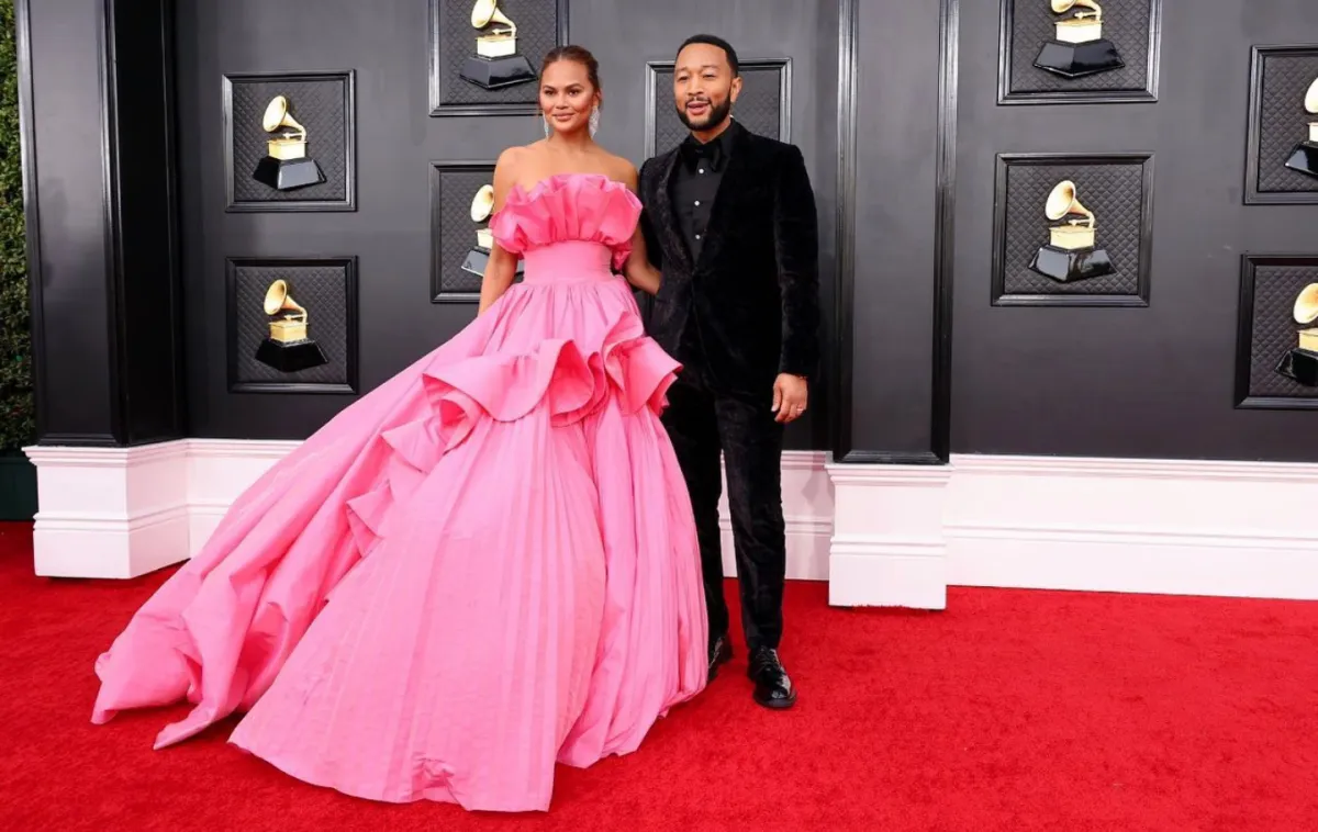 كريسي تايغن وجون ليجيند Chrissy Teigen and John Legend