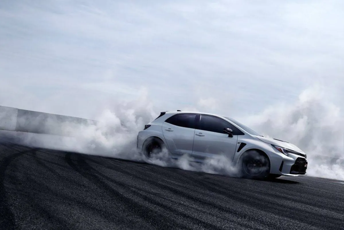 2023 toyota gr corolla