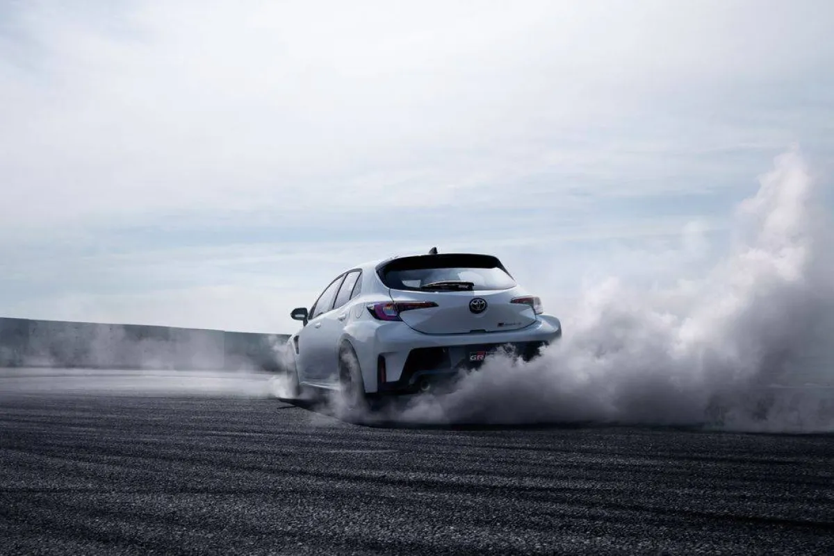 2023 toyota gr corolla
