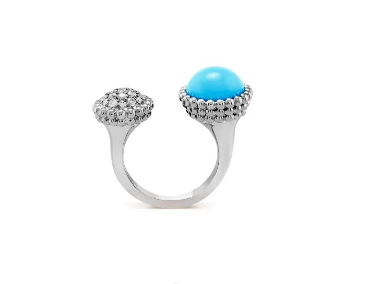 خاتم ذهب أبيض مرصع بحجر الفيروز من فان كليف آند أربلز Van Cleef & Arpels