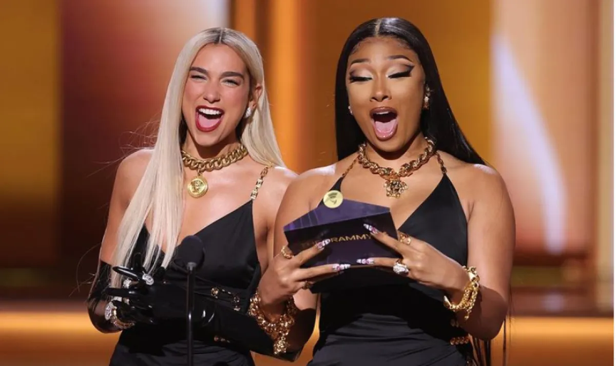 دوا ليبا​ وميغان ذا ستاليون - الصورة من حساب الغرامي على انستغرام