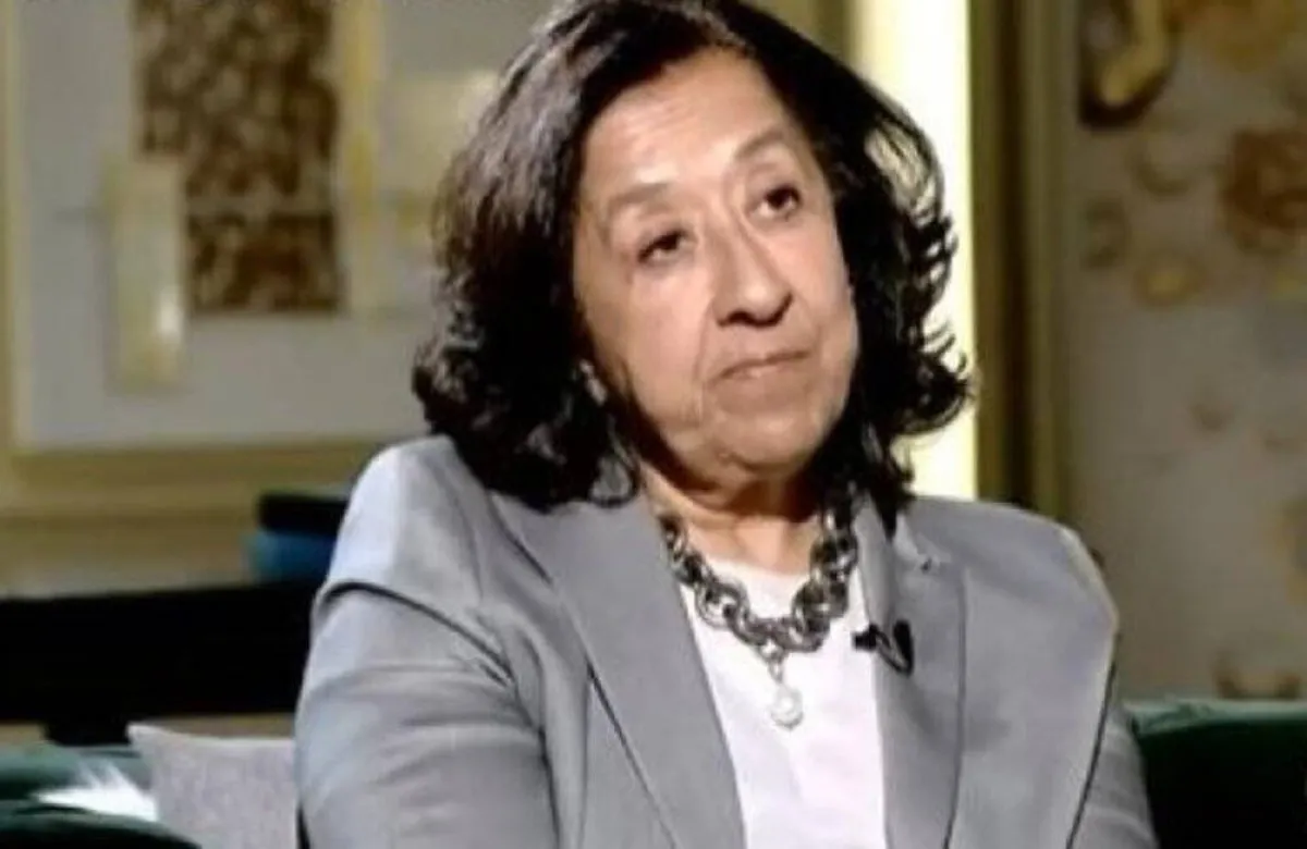 لبنى العليان بكت مرة واحدة خلال 41 سنة بيزنس وتكشف السبب