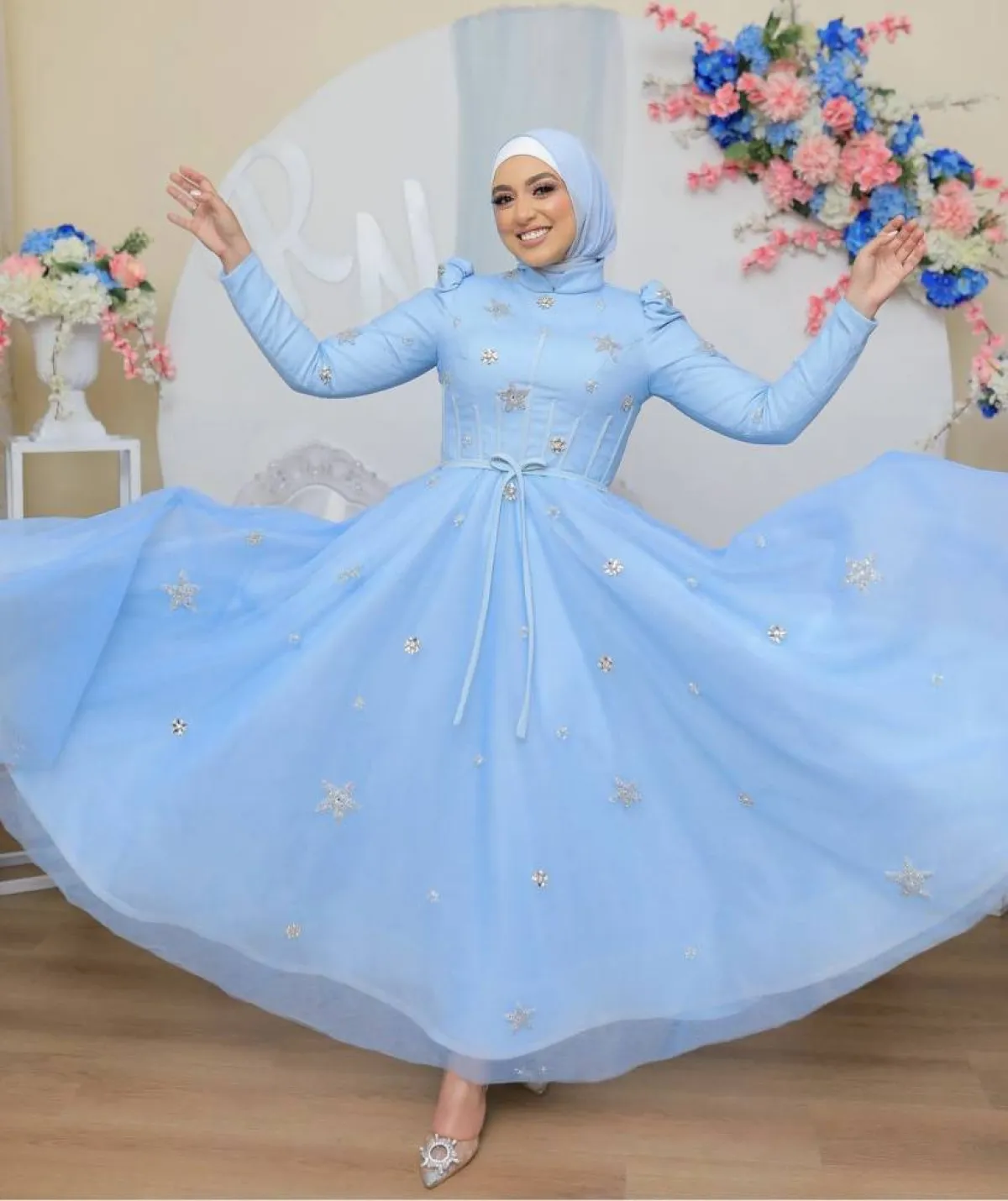 فستان منفوش