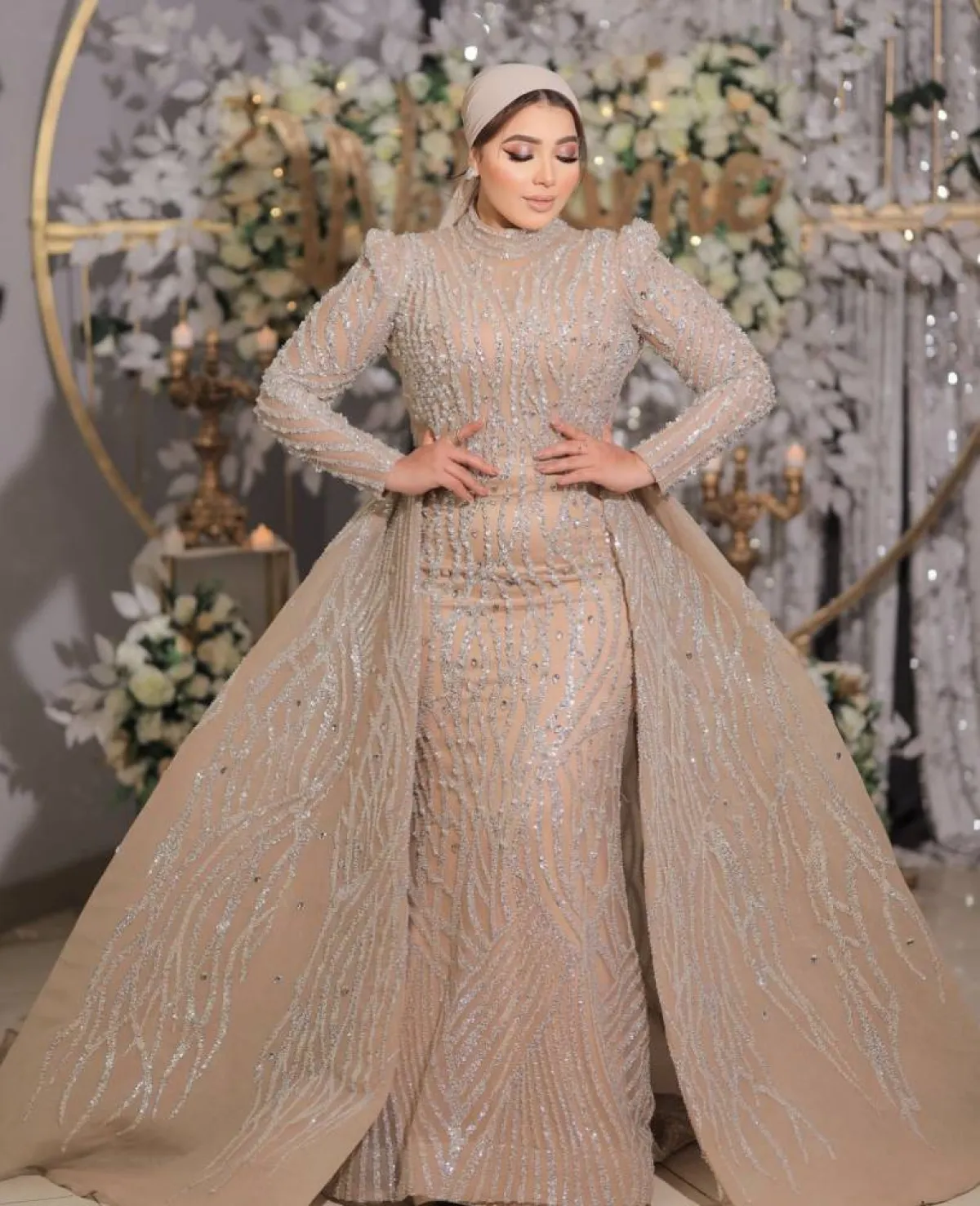 فستان بلمعة