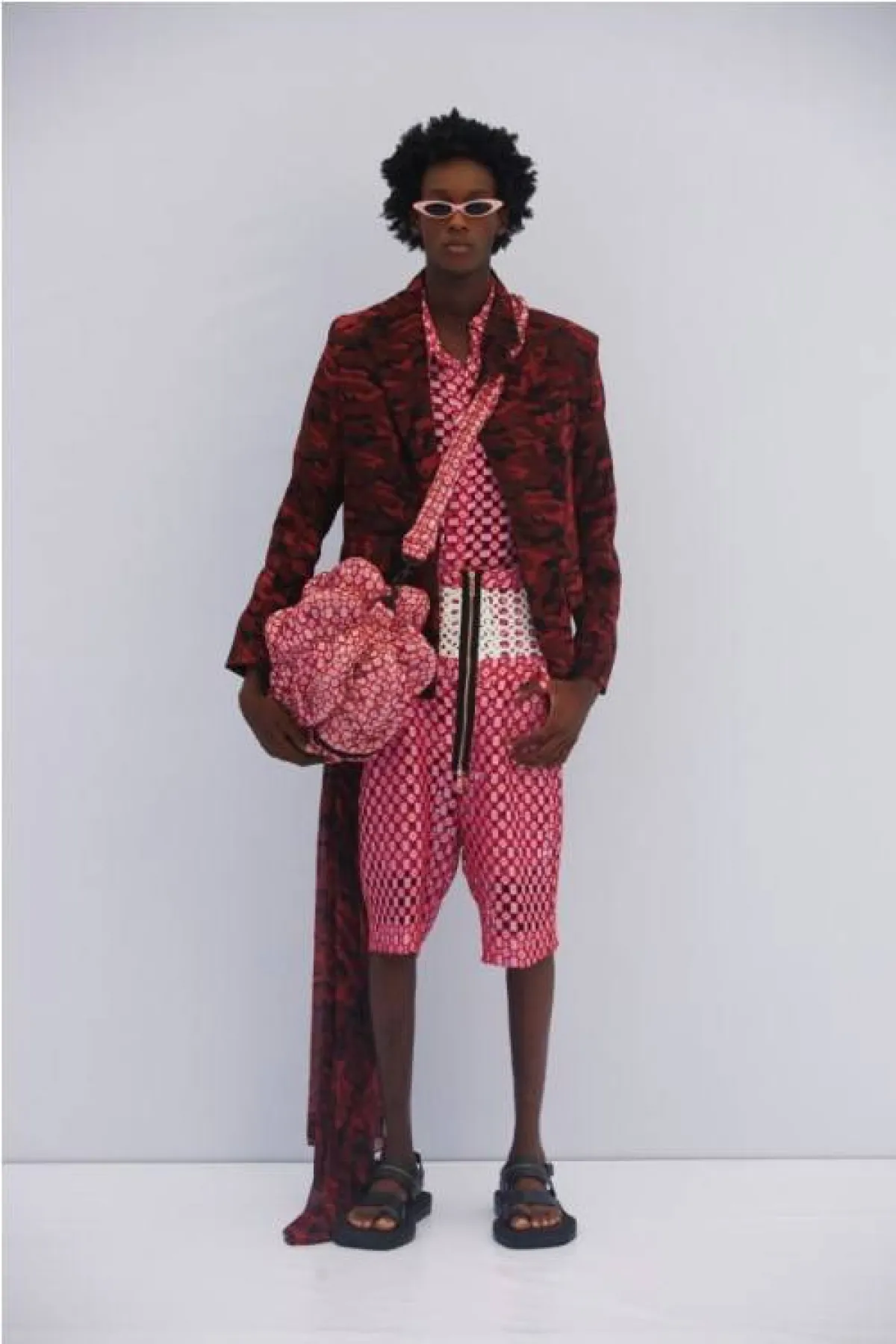 إطلالة كاجوال من طوكيو جايمس  Tokyo James