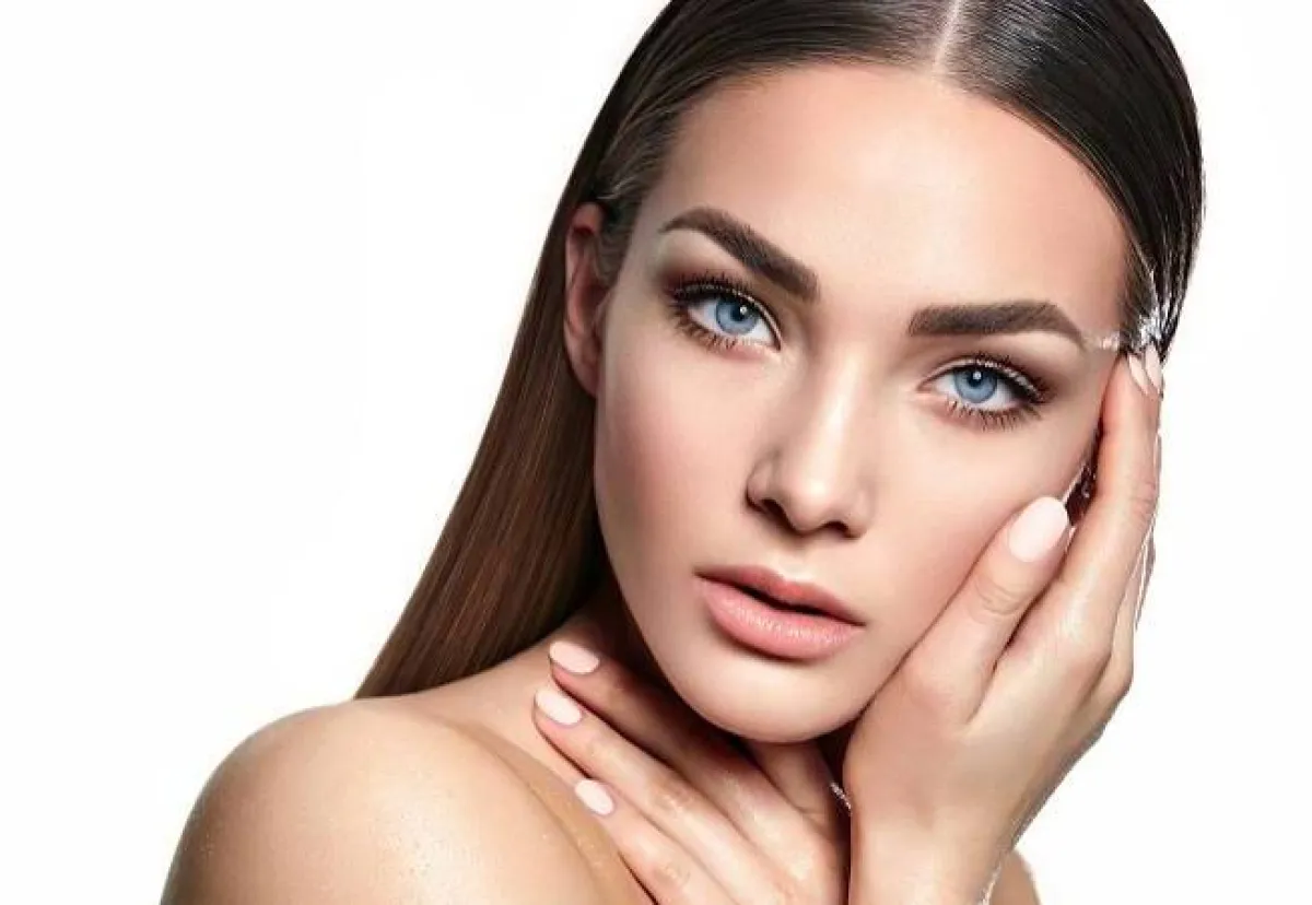 شد الوجه على طريقة ذيل الحصان