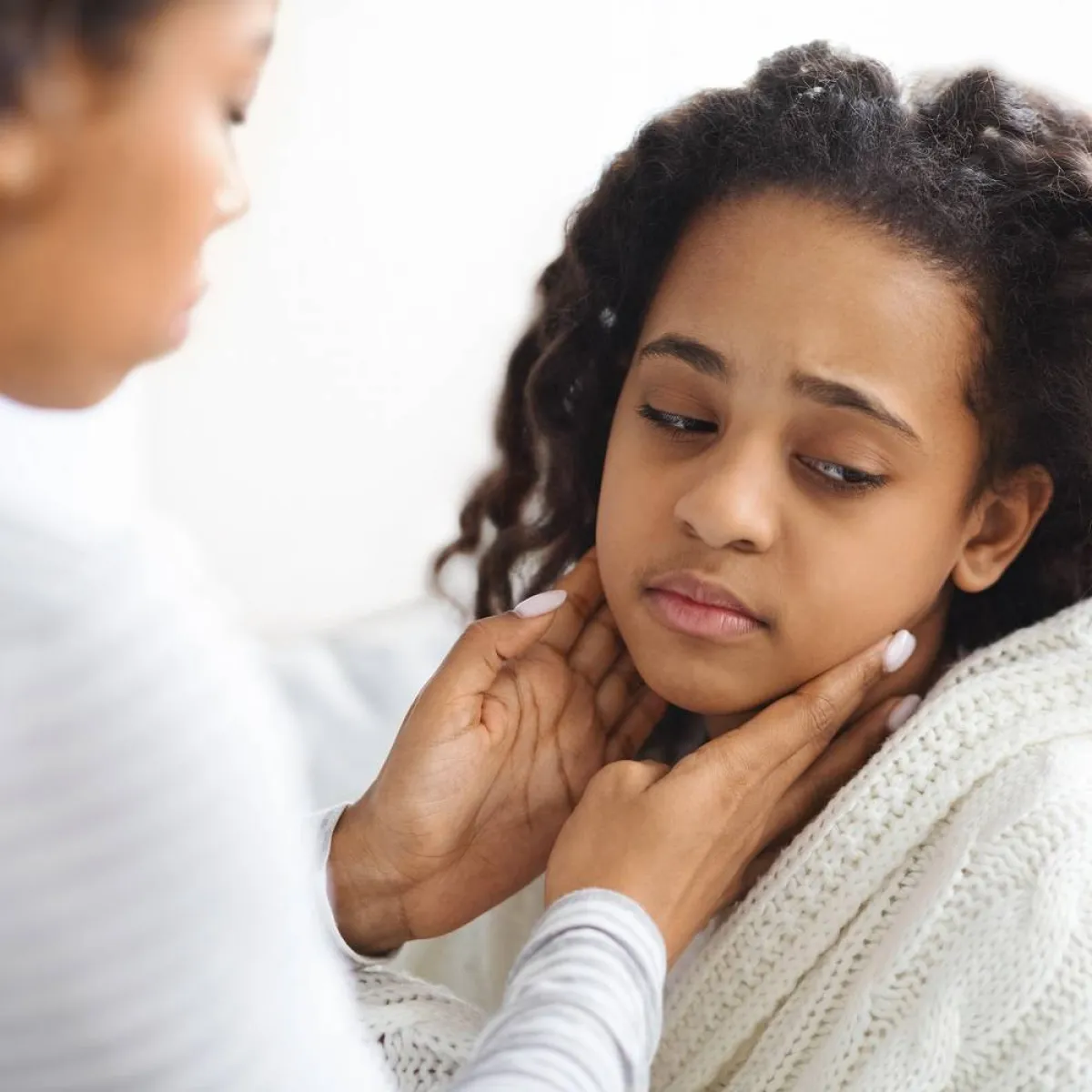 صورة لأم وطفلتها