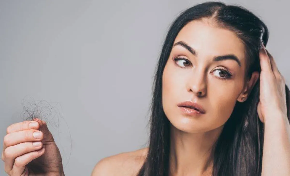 الثعلبة: طبيبة تشرح الأسباب والأعراض والعلاجات 