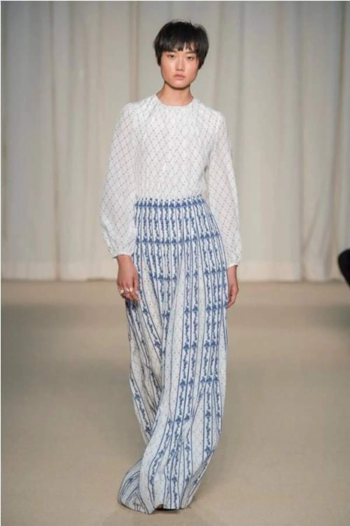 تنورة ماكسي محتشمة من آدم ليبس  Adam Lippes