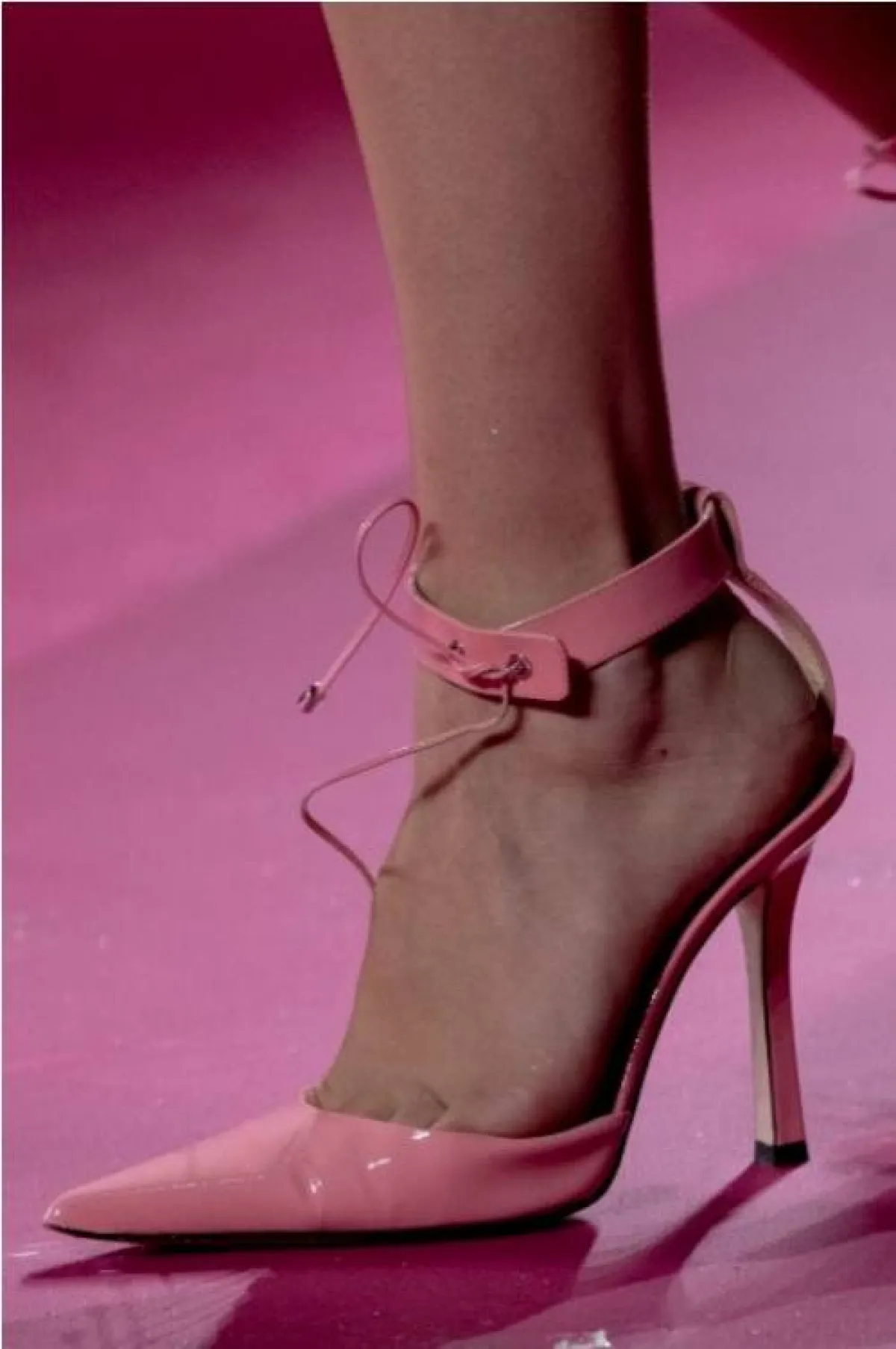 حذاء بكعب عال من بلومارين  Blumarine