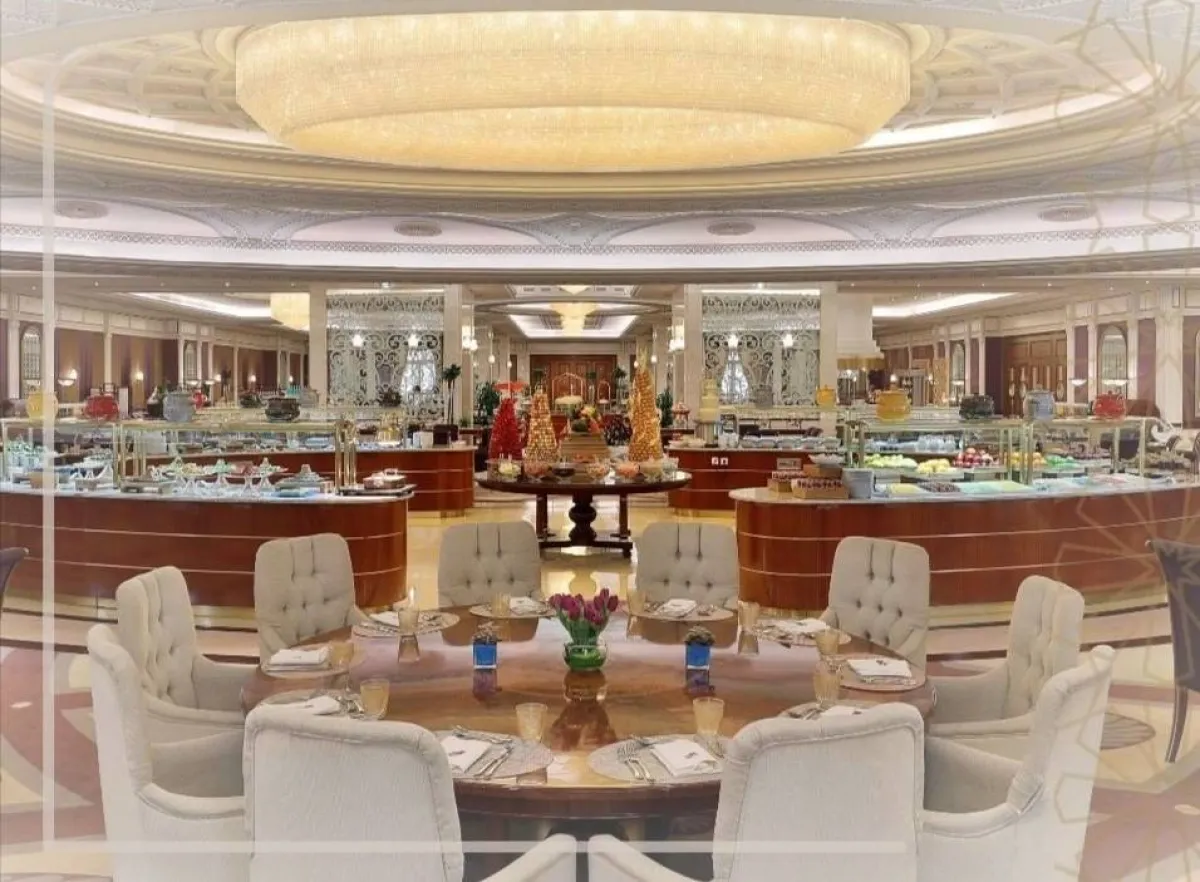 خيمة الأرجوان 