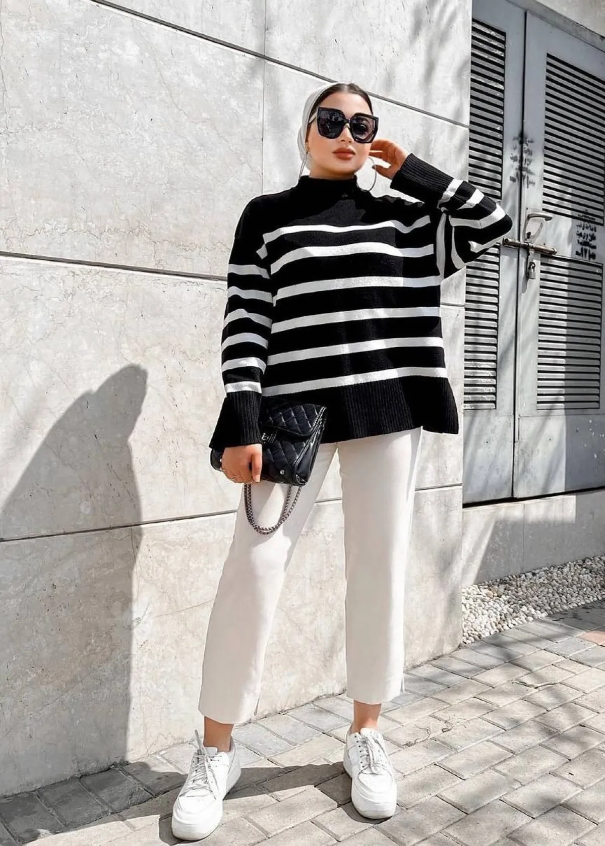 اطلالة الألوان الحيادية